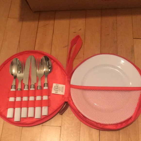 Sunnylife Kitchen Sunny Life Picnic Dinnerware Set Poshmark